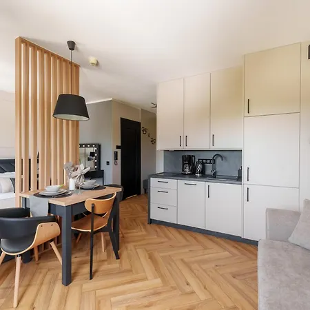 Lighthouse - Reymonta Przy Deptaku * Kolberg