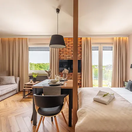 Lighthouse - Reymonta Przy Deptaku Kołobrzeg