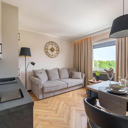 Lighthouse - Reymonta Przy Deptaku Kołobrzeg